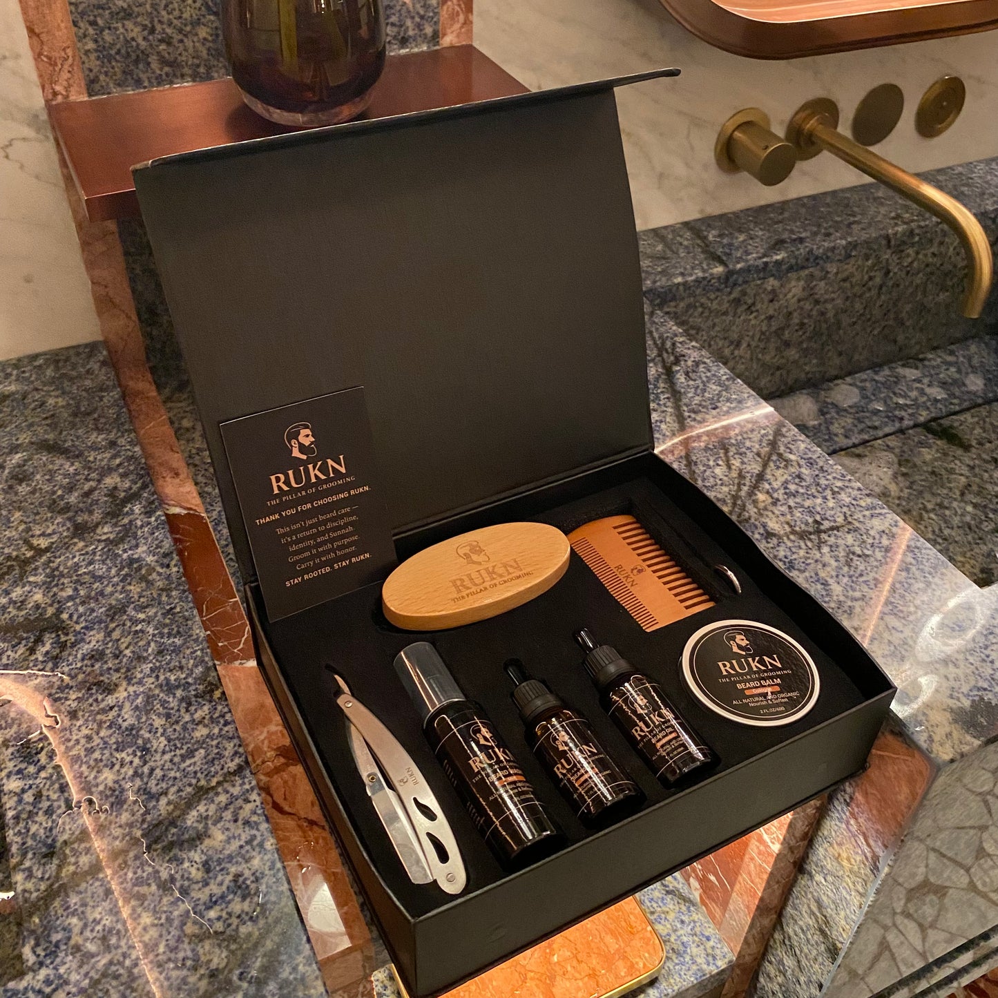Beard Grooming Kit for Men – Complete Beard Care Set with Oil, Balm, Comb & Accessories & Bonus Beard Oil